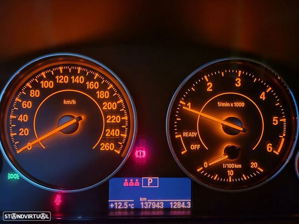 BMW 320 d Pack M Auto - 11