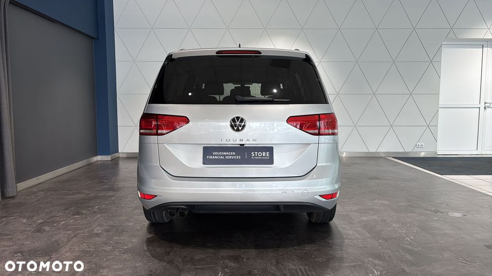 Volkswagen Touran 2.0 TDI BMT Comfortline DSG - 5