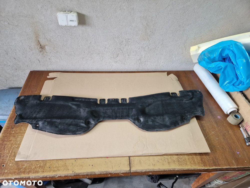 WYGŁUSZENIE MASKI RENAULT MASTER IV - 2