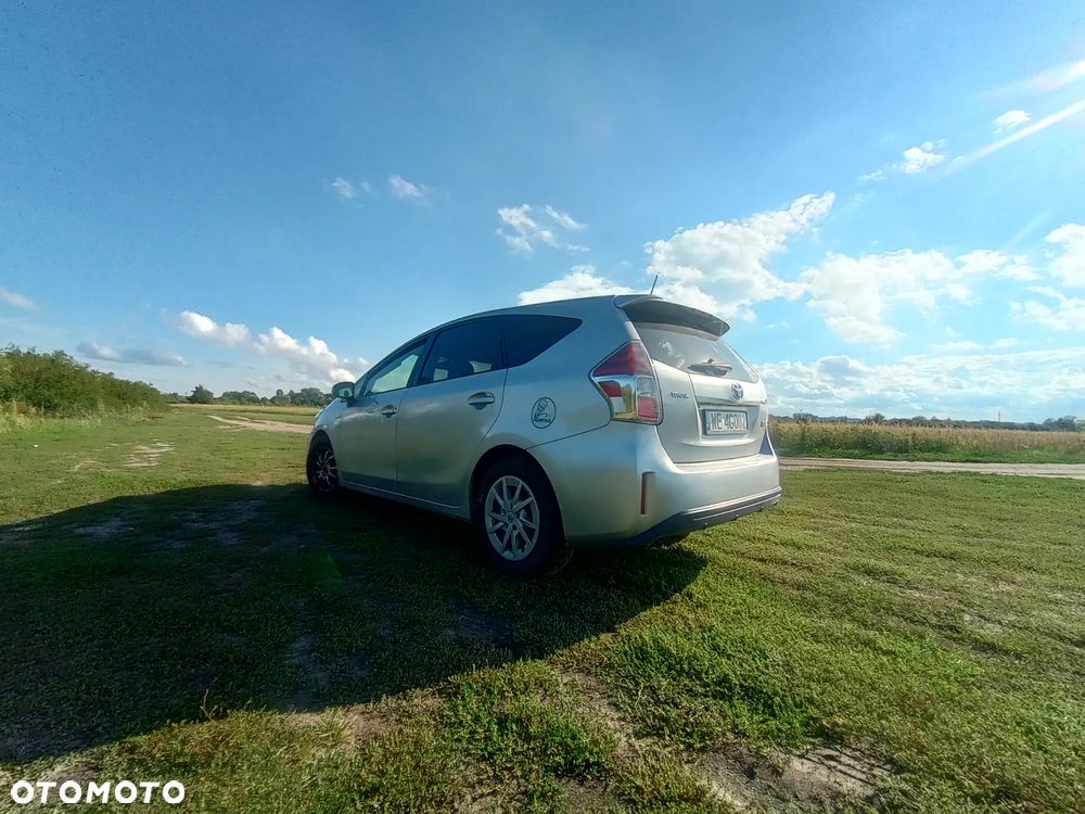 Toyota Prius+ - 10