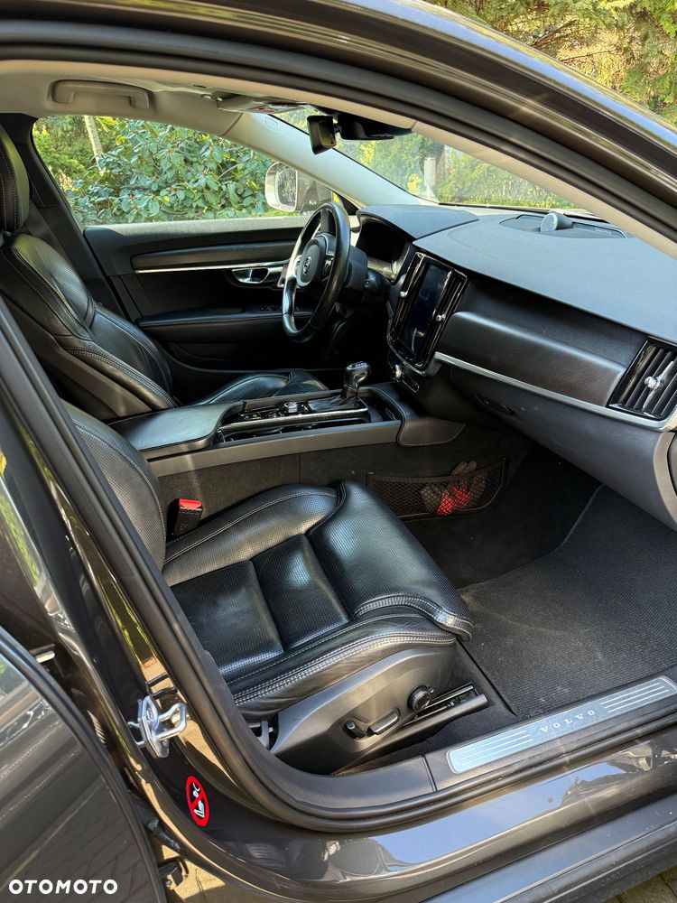 Volvo V90 Cross Country D5 AWD Pro - 13