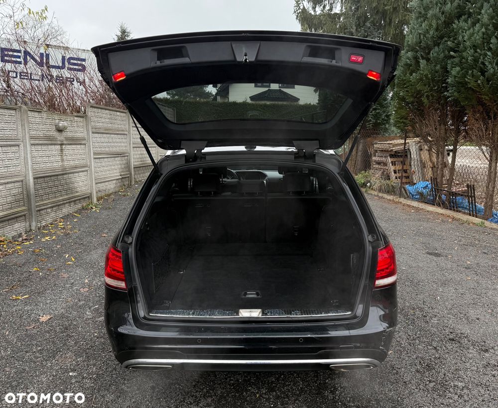 Mercedes-Benz Klasa E 250 CDI 7G-TRONIC Avantgarde - 22