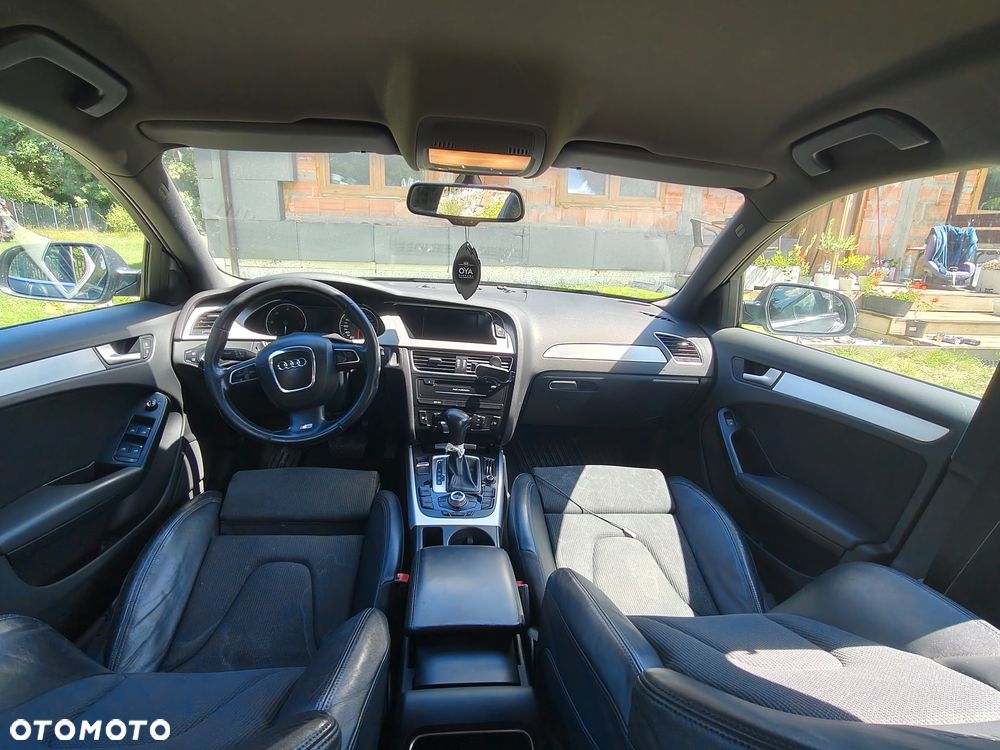 Audi A4 Avant 2.0 TDI Limited Edition Multitr - 3