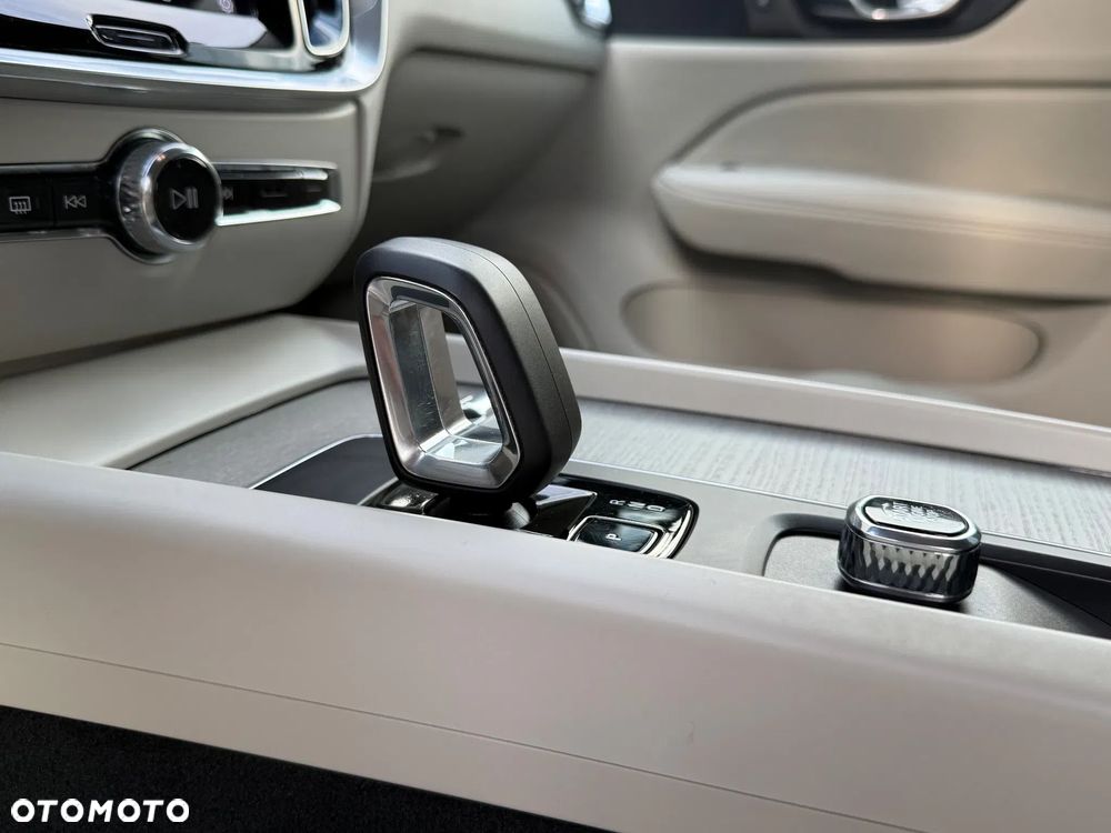 Volvo V60 B3 B Geartronic RDesign - 36
