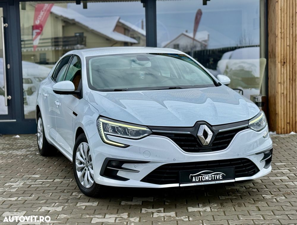 Renault Megane TCe 140 GPF EDC ZEN - 12