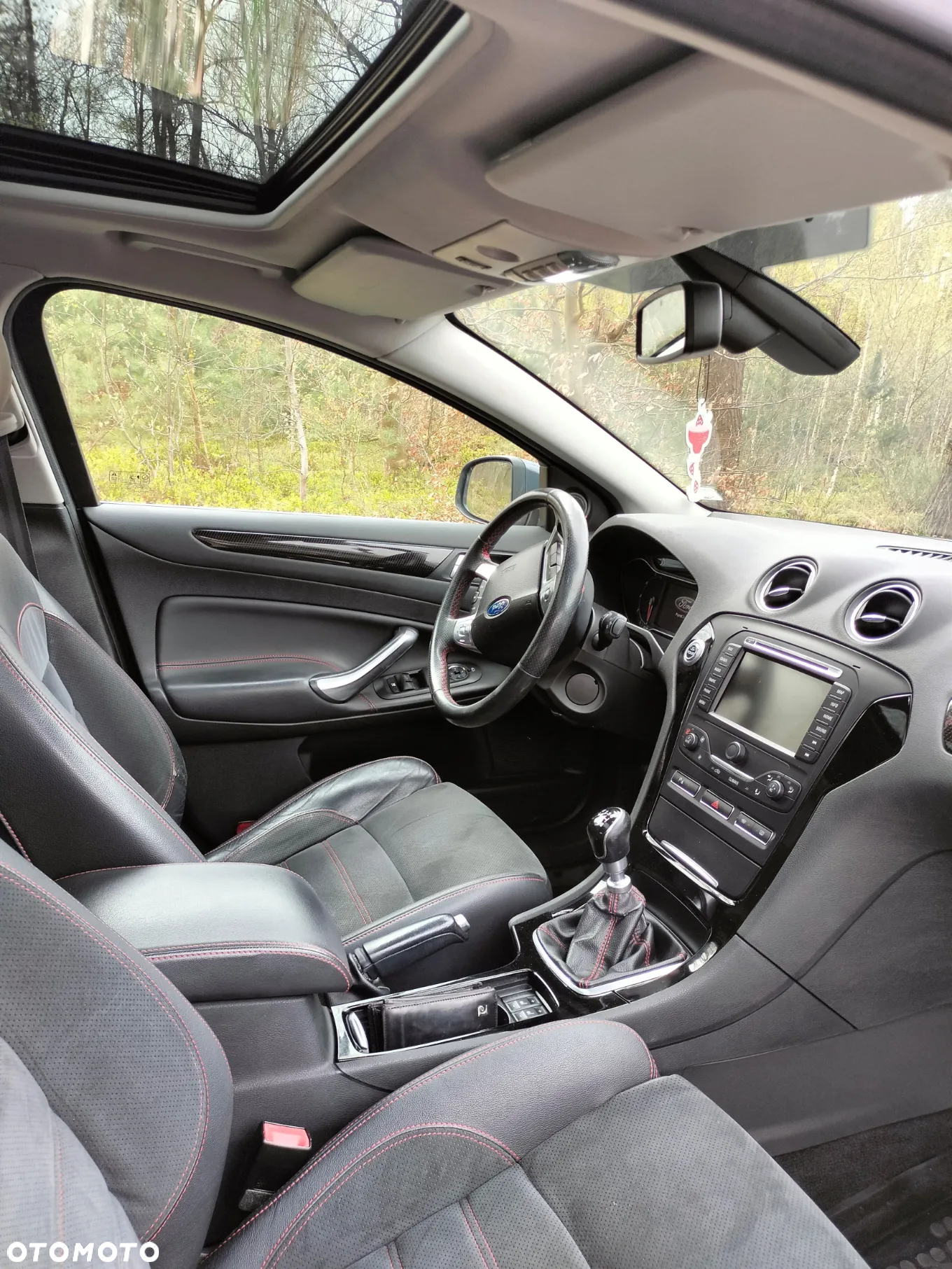 Ford Mondeo - 10
