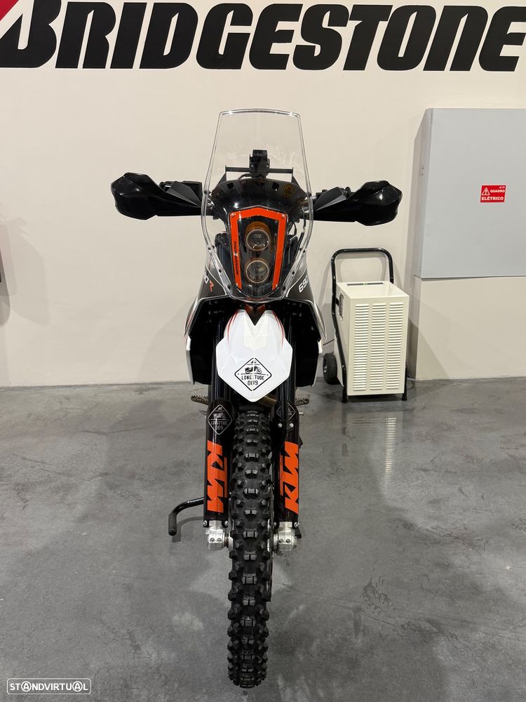 KTM 690 - 4