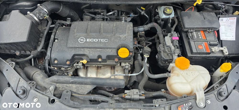 Opel Corsa 1.2 16V Energy - 28