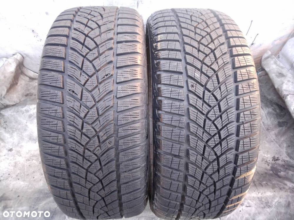 Goodyear UltraGrip Performance + 225/45 R18 95V 2024 8mm - 1