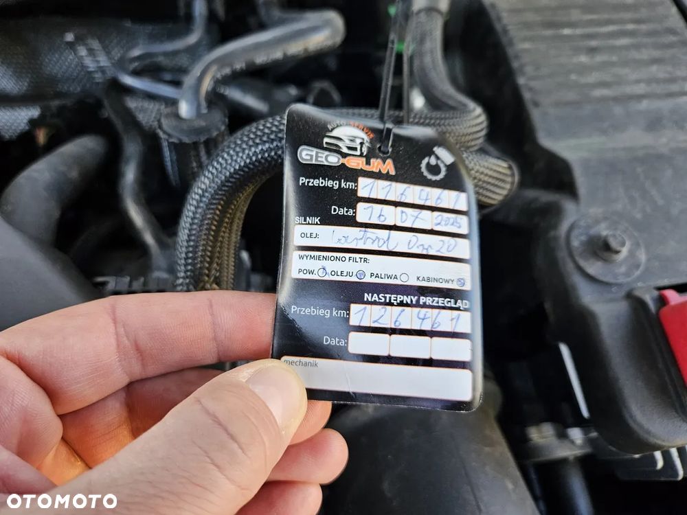 Volvo S60 T4 R-Design - 28