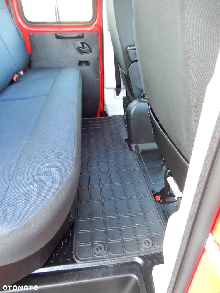 Iveco DAILY 35C16 Brygadowy Dubel Doka + Wywrotka Renomowanej Firmy RomCar Wywrot Kiper x 3 Skrzynia 3004 mm Blokada Mostu Rozstaw Osi 3750 mm HAK 3500 Stan 6-Cio Osobowy + 755 Kg Ładowność Auta Jak NOWY POLECAM - 31