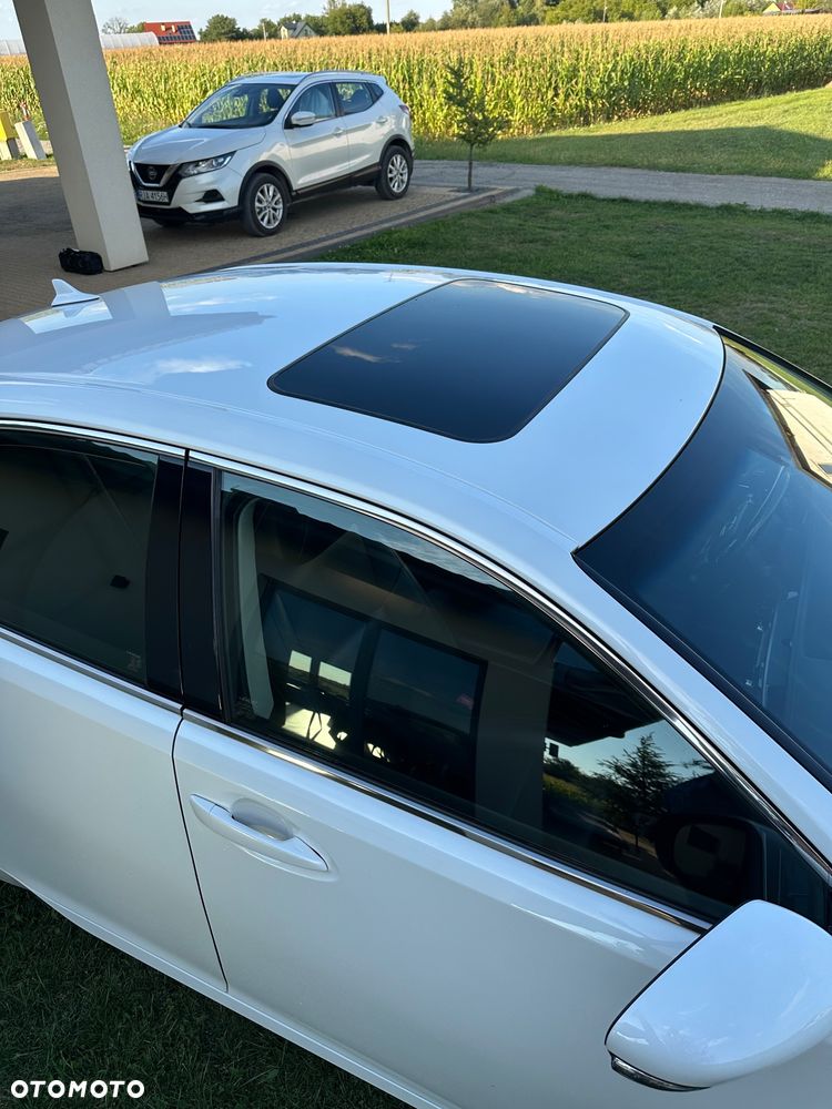 Lexus ES - 10