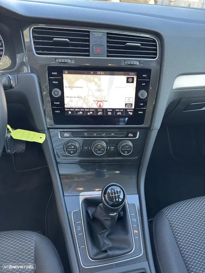 VW Golf 1.0 TSI Confortline - 6