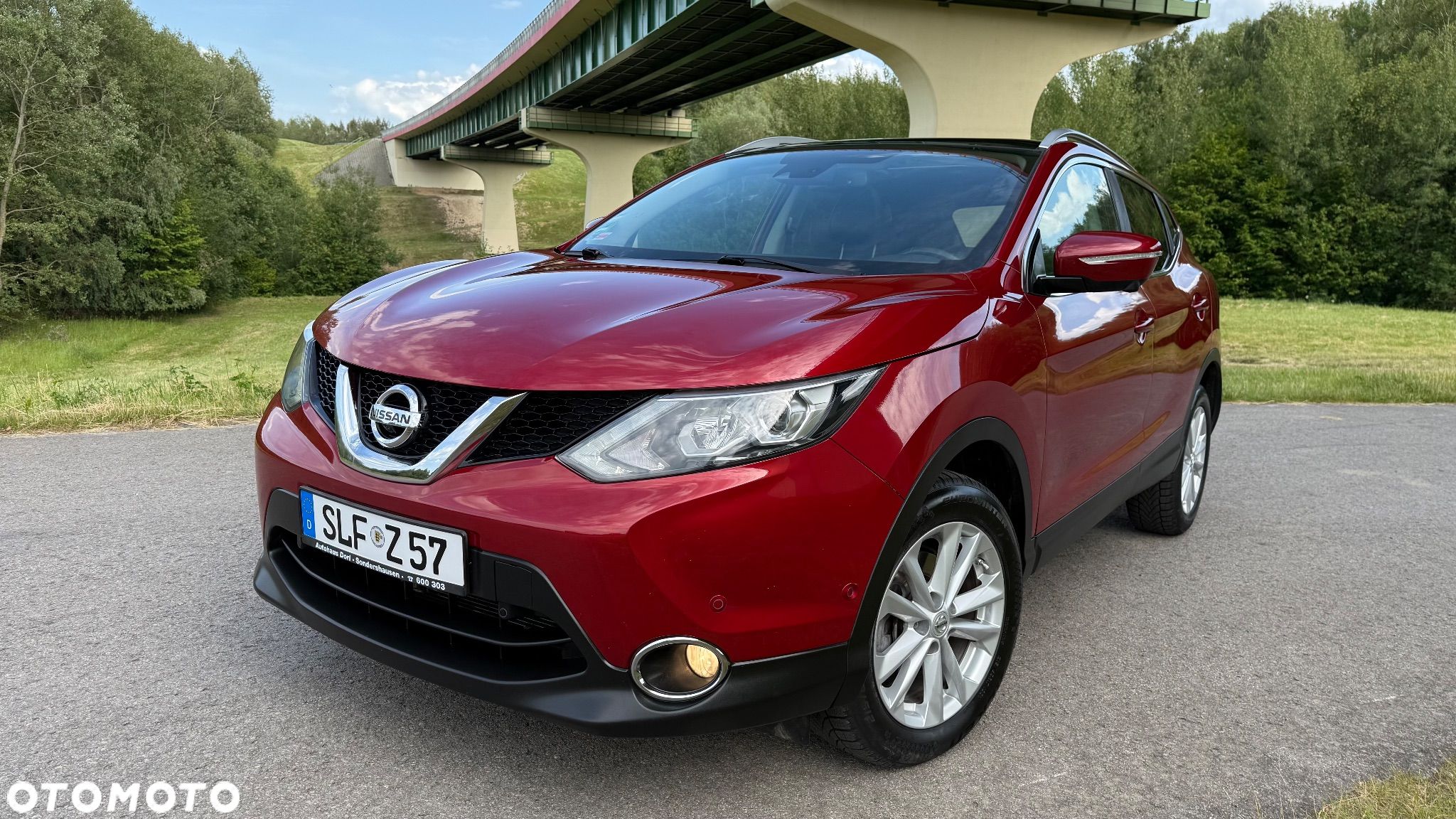 Nissan Qashqai 1.2 DIG-T 360 - 1