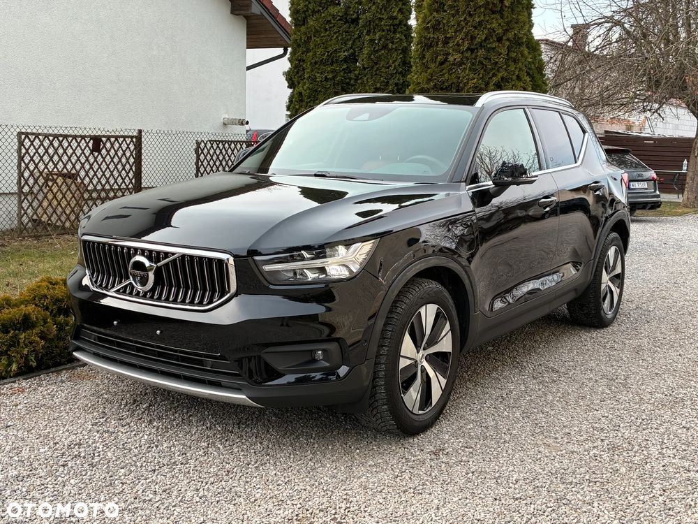Volvo XC 40 T5 Plug-In Hybrid Inscription - 1
