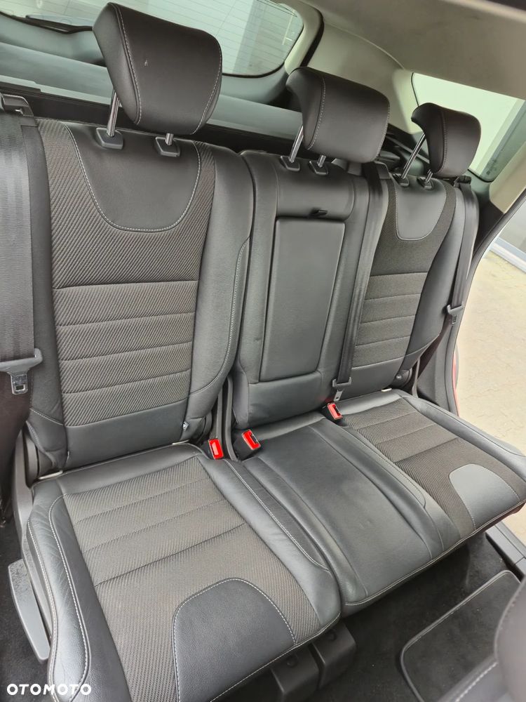 Ford Kuga 2.0 TDCi 4x4 Titanium - 8