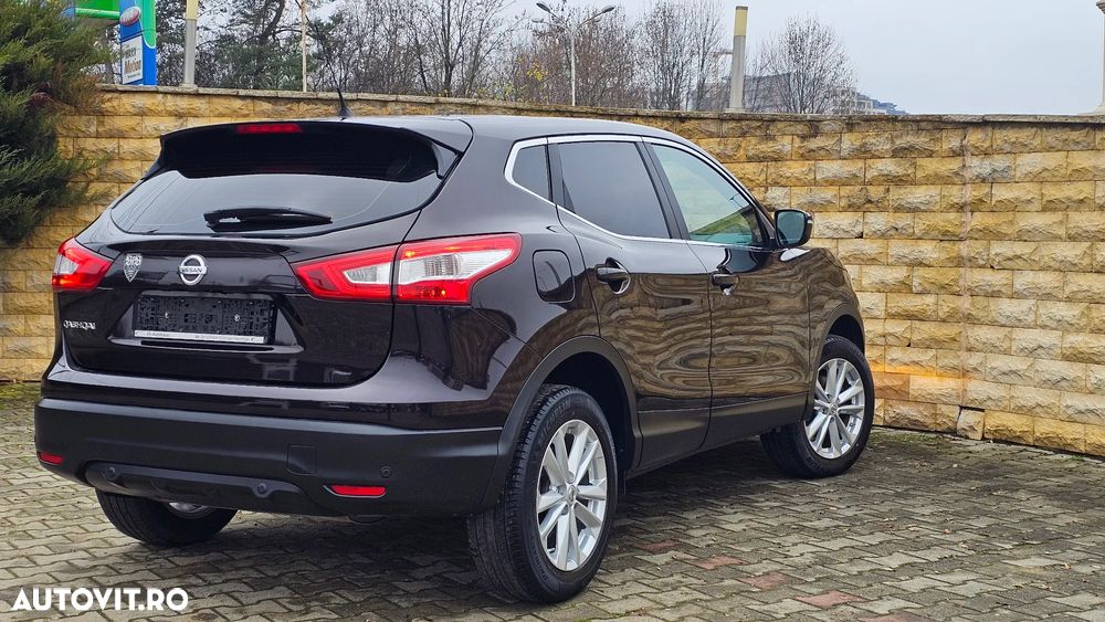 Nissan Qashqai 1.2 DIG-T TEKNA - 2