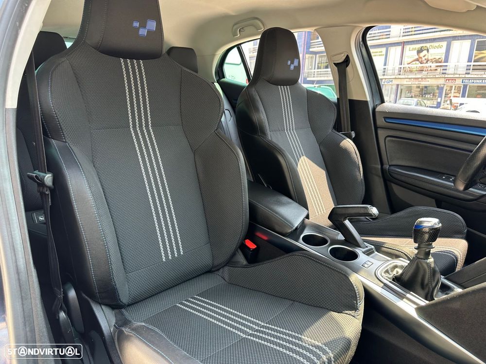 Renault Mégane 1.5 dCi GT Line - 9