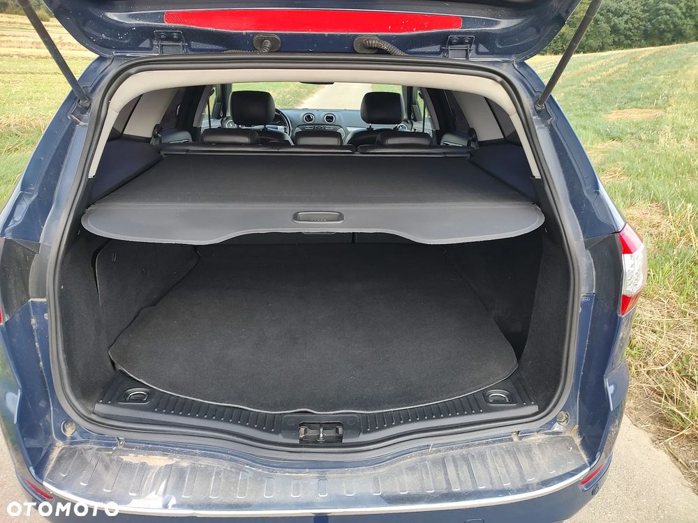 Ford Mondeo - 10