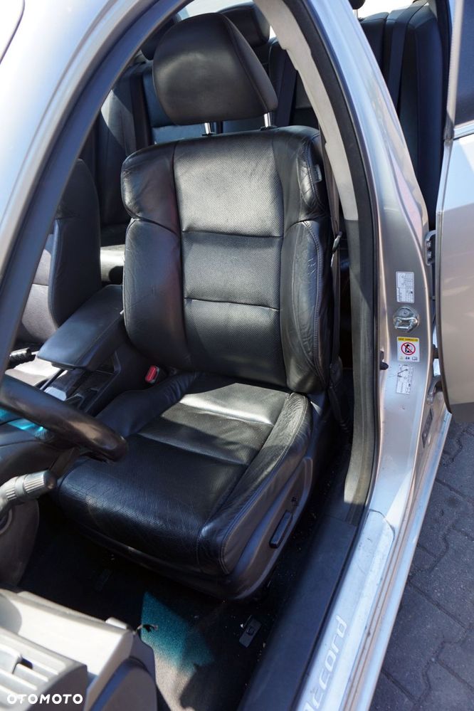 HONDA ACCORD VIII SEDAN 2008 NH743M 2.0 16V R20A3 156KM SREBRNY na części - 11