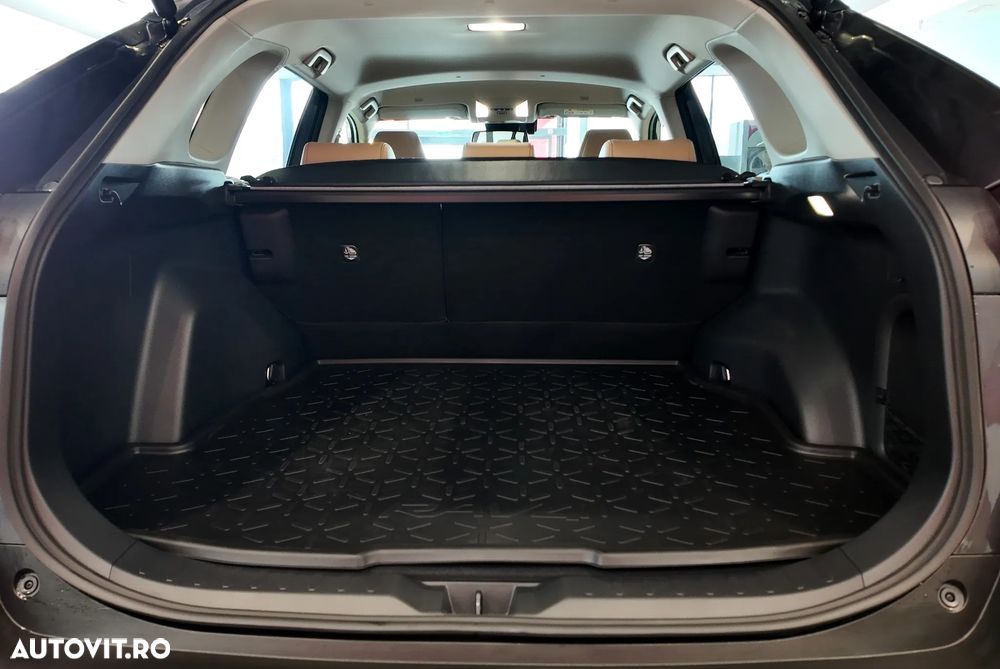 Toyota RAV4 2.5 Hybrid VVT-iE 4x4 Luxury - 9
