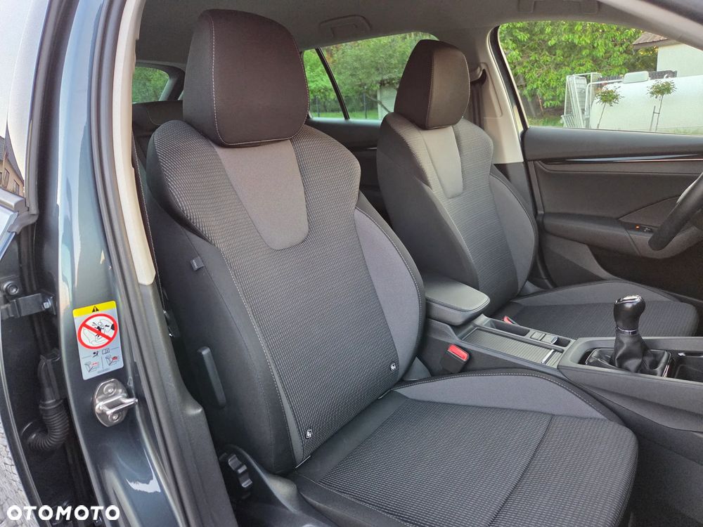 Skoda Octavia 1.5 TSI GPF ACT Ambition - 14