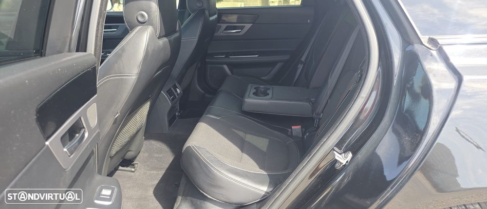 Jaguar XF Sportbrake 20d AWD Aut. R-Sport - 19