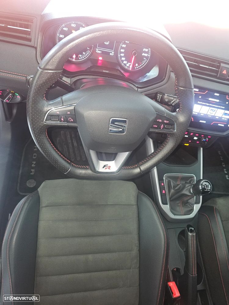 SEAT Arona 1.0 TGI FR - 13