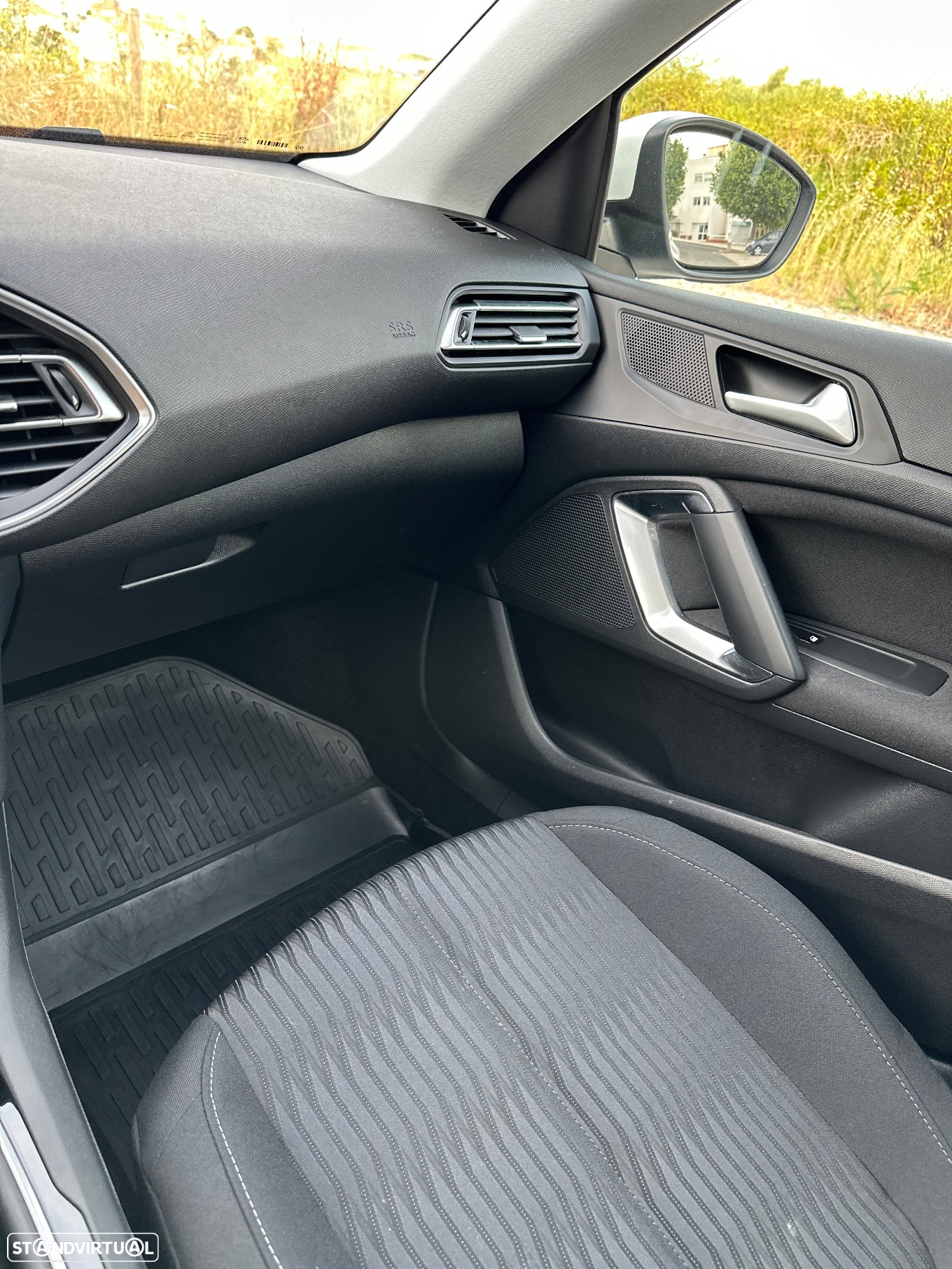 Peugeot 308 130 e-THP Stop & Start Active - 11