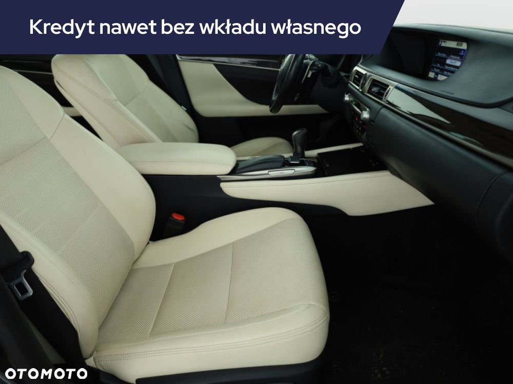 Lexus GS - 11