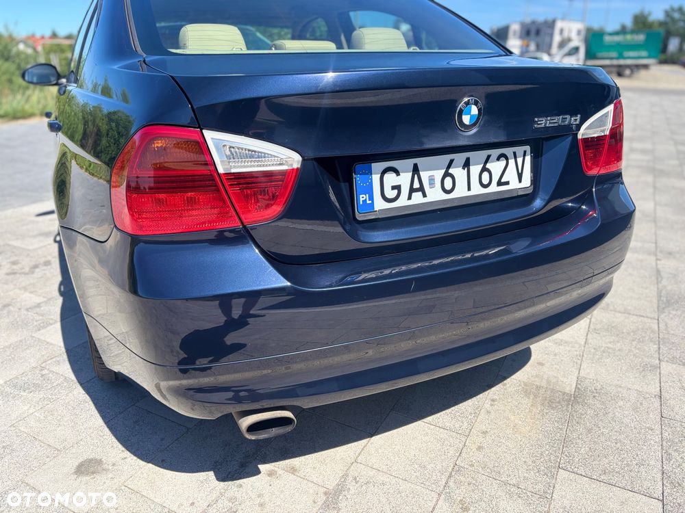 BMW Seria 3 320d DPF - 9