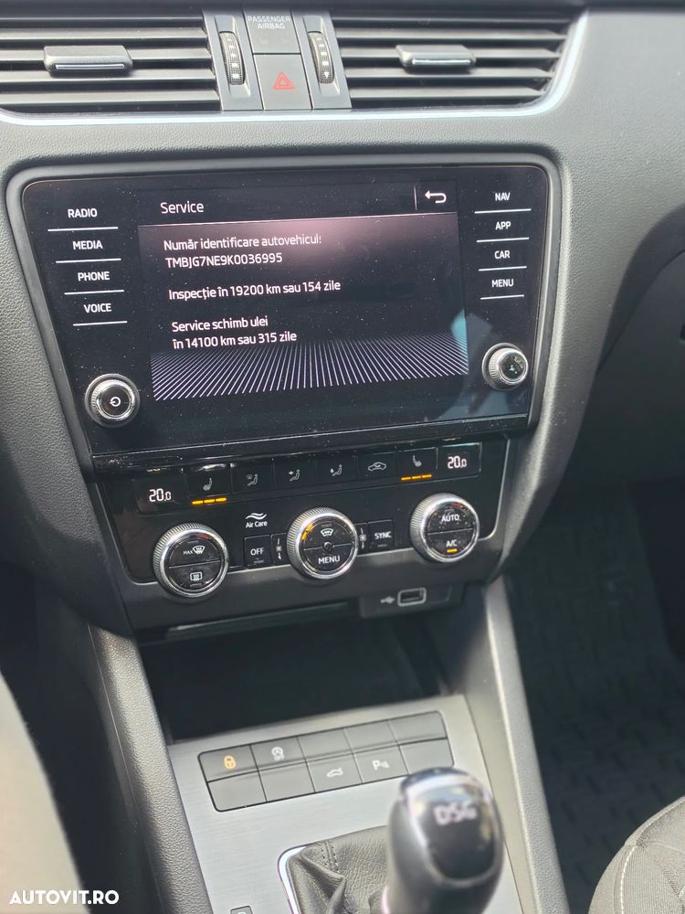 Skoda Octavia 1.6 TDI DSG Style - 18