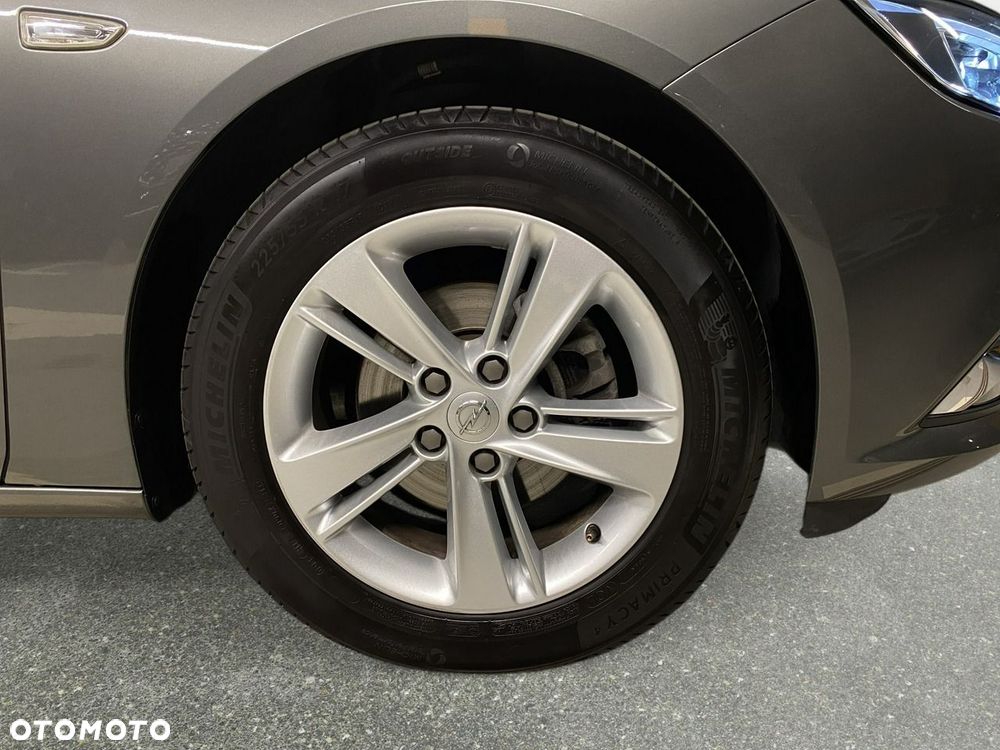 Opel Insignia - 14