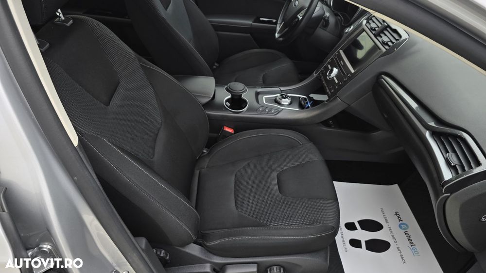 Ford Mondeo - 18