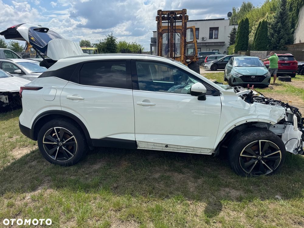 Nissan Qashqai 1.3 DIG-T DCT N-CONNECTA - 4