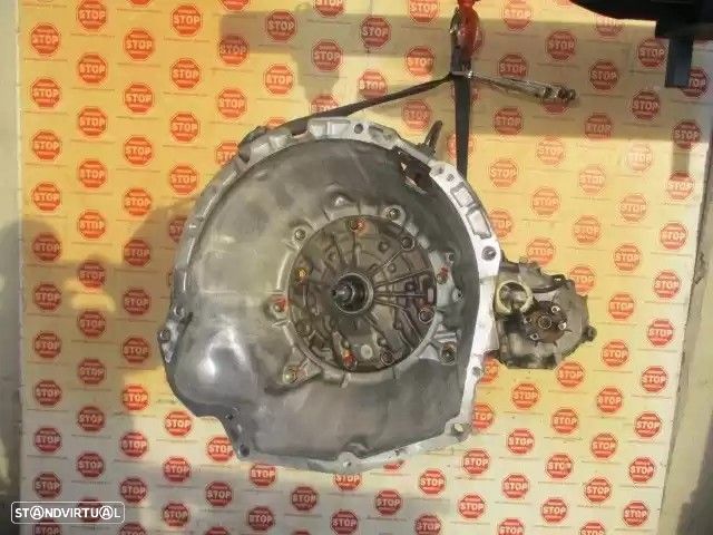 CAIXA VELOCIDADES JEEP CHEROKEE 1992 -242J - 2