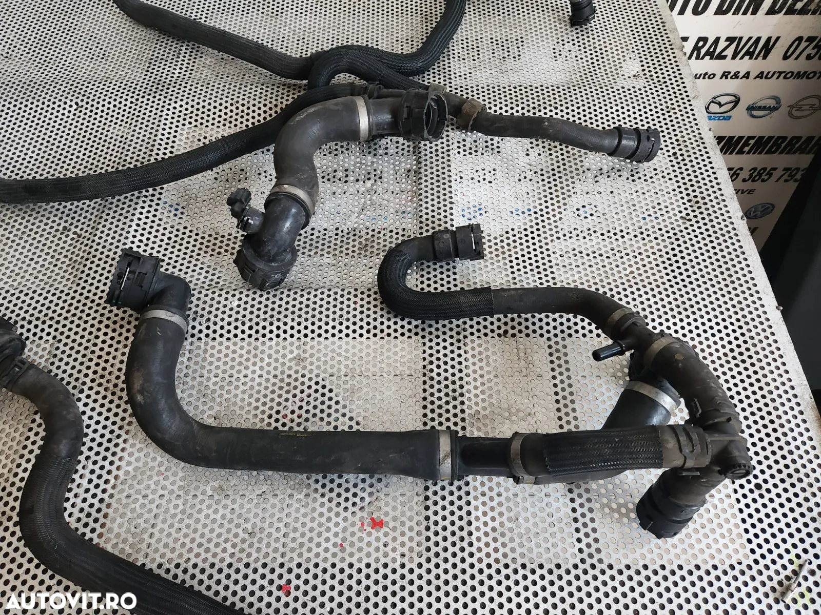 Conducte Conducta Furtun Pompa Auxiliara Apa Land Rover Range Rover Evoque Discovery Sport Jaguar E - 5