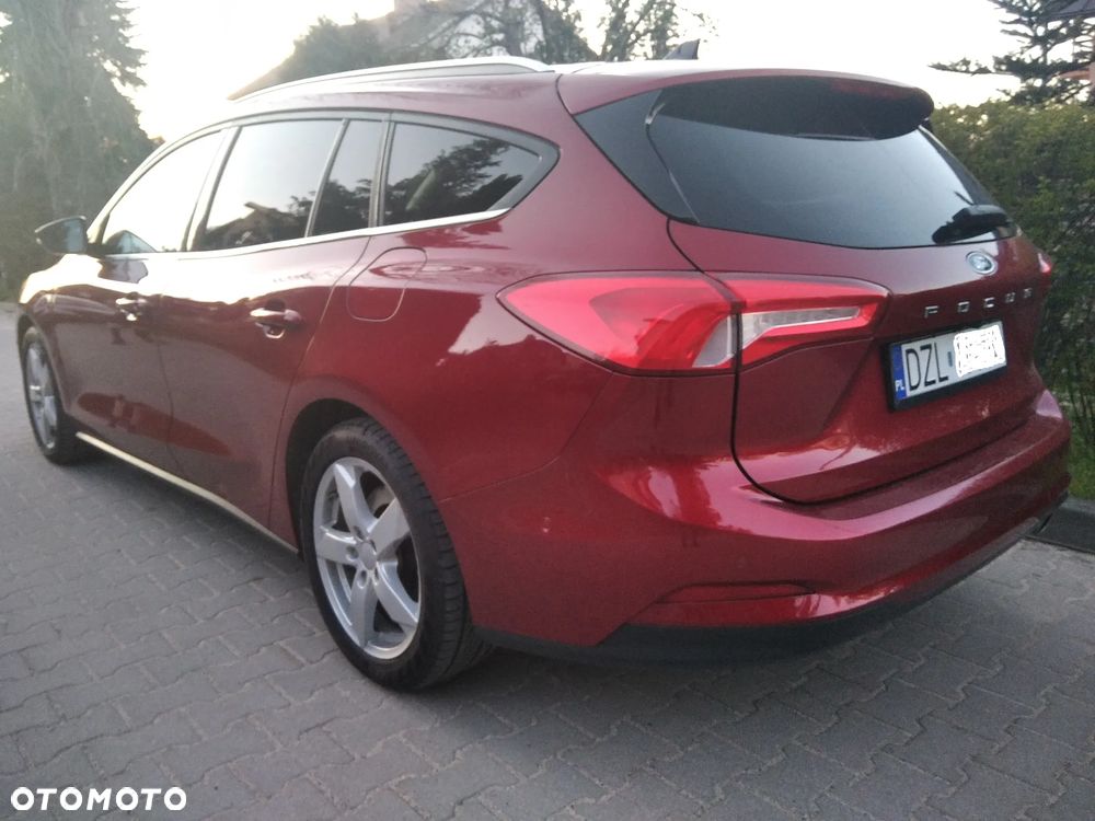 Ford Focus SW 1.5 EcoBlue Titanium Business - 4