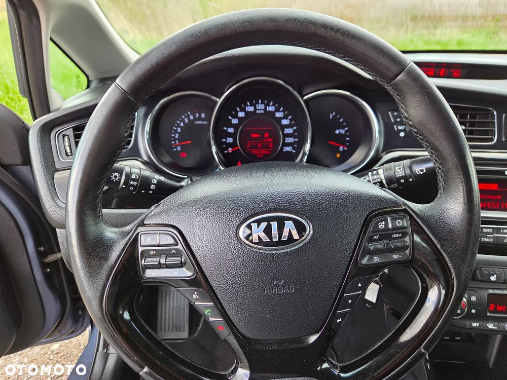 Kia Ceed 1.6 GDI Edition 7 - 17