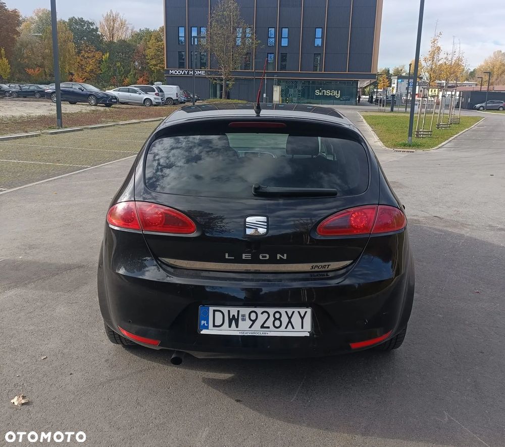 Seat Leon 2008 photo 4
