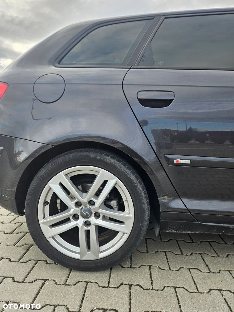 Audi A3 Sportback - 8