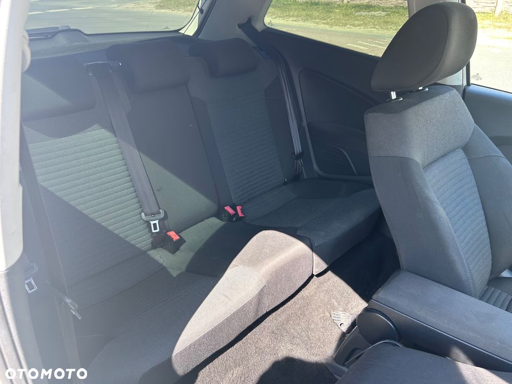 Volkswagen Polo 1.6 TDI DPF Highline - 7