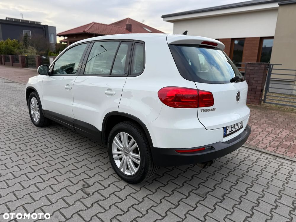 Volkswagen Tiguan - 5