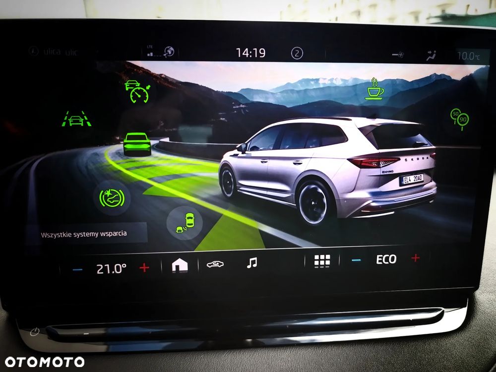 Skoda Enyaq 80x 82kWh Founders - 11