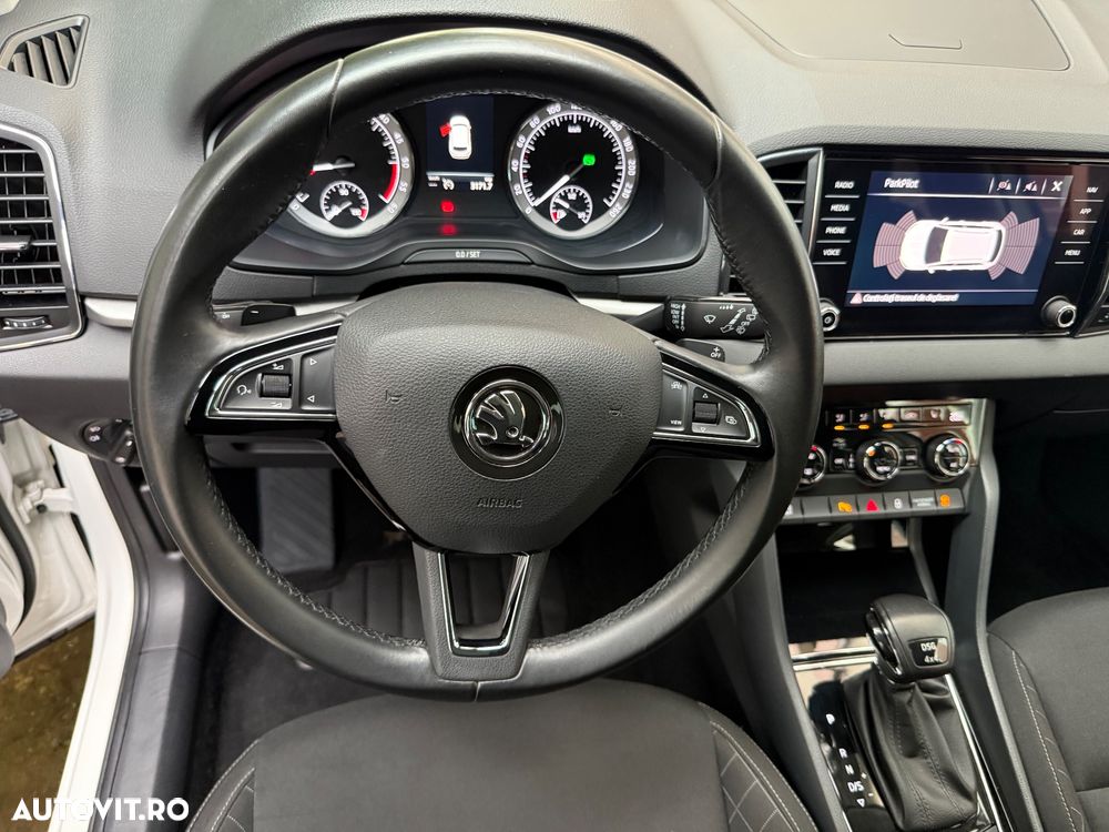 Skoda Karoq 2.0 TDI SCR 4x4 DSG Sportline - 11