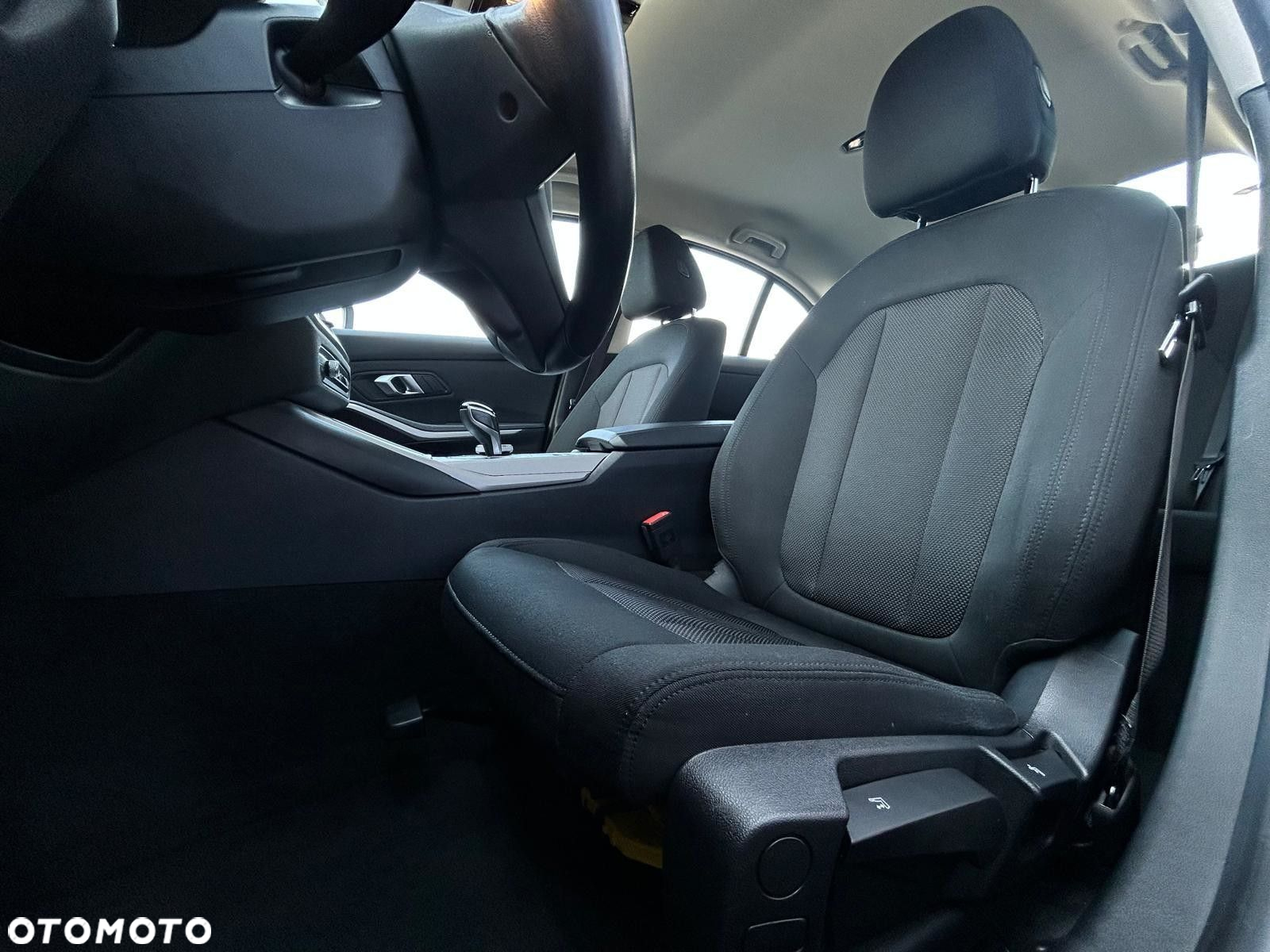 BMW Seria 3 318i Advantage sport - 7