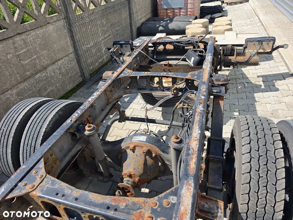 Mitsubishi CANTER - 20