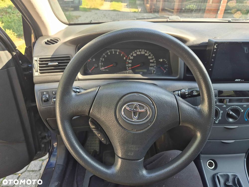 Toyota Corolla 1.6 VVT-i Sol - 14