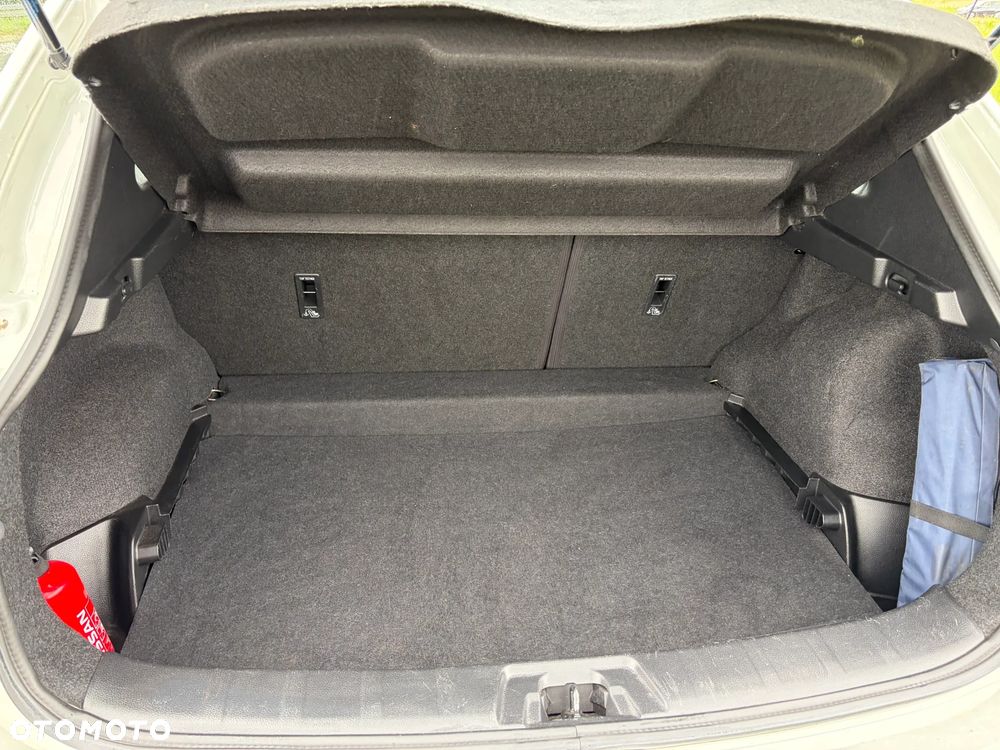 Nissan Qashqai 1.2 DIG-T Acenta - 12