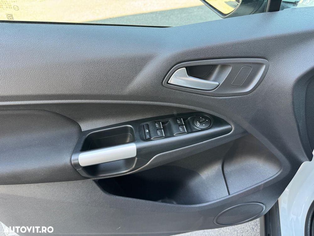 Ford Tourneo Connect Grand 1.5 EcoBlue Start/Stop Titanium - 28